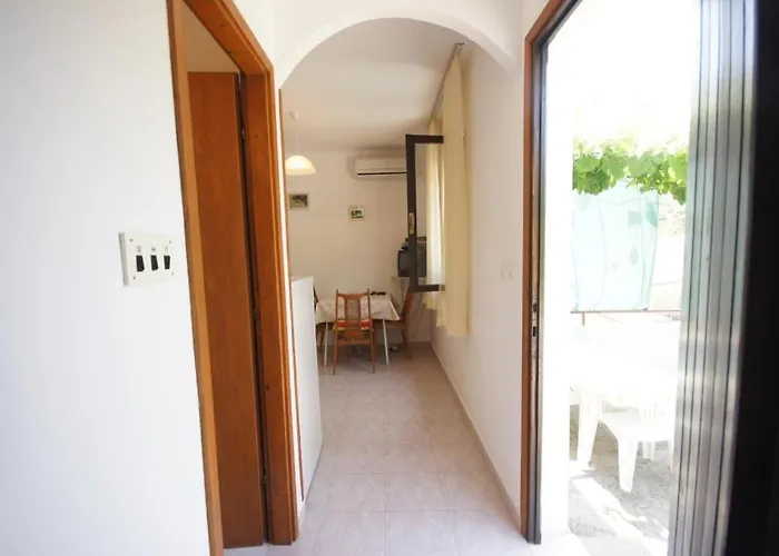 Nyaraló Holiday Home Vis